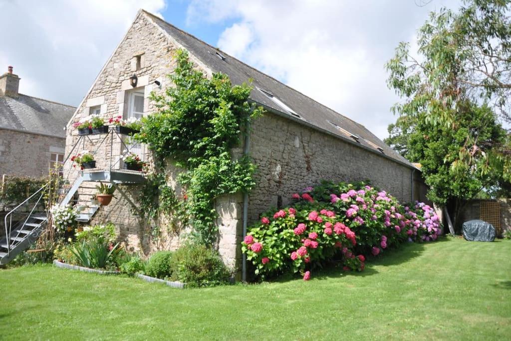 Les Hortensias Villa Gatteville-le-Phare Exterior photo